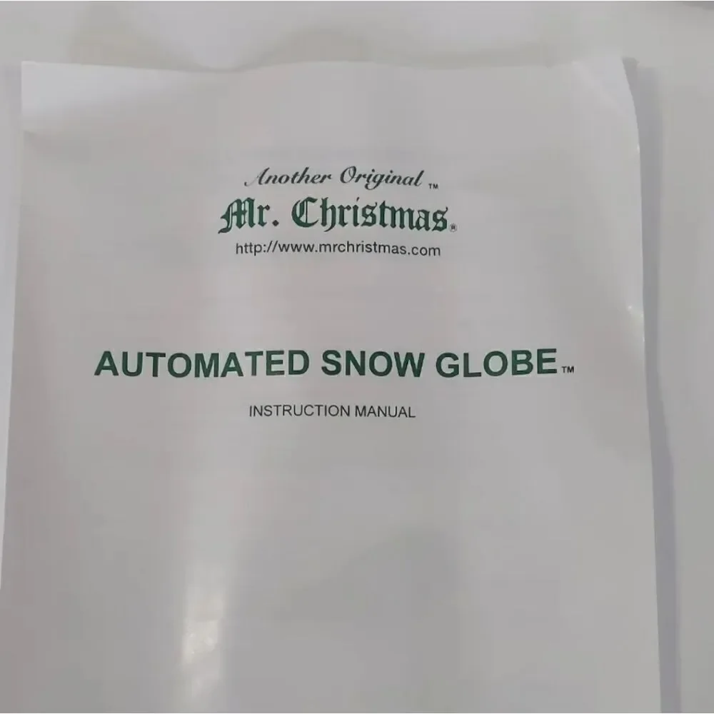NIB Disney Millennium 2000 Mickeys Automated Snow Globe Music Box Mr Christmas